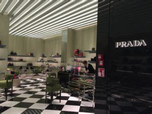 prada roma fiumicino|Shops and stores in Rome Airport .